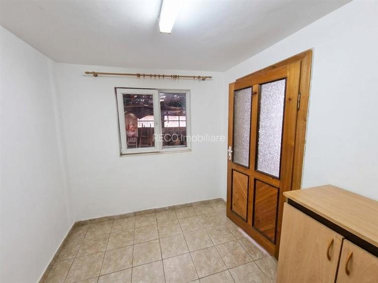 RECO Casa cu 2 camere+living, renovata complet, in Episcopia Bihor - 13
