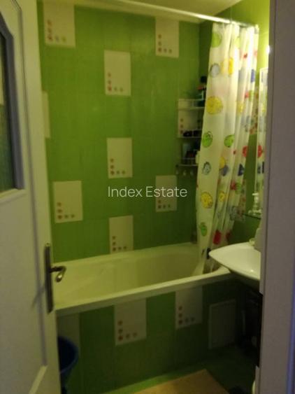 Garsoniera decomandata in bloc mixt la Dristor-Piata Ramnicu Sarat - 6