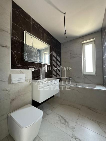 Penthouse cu scara interioara, 3 camere si 2 bai, disponibil imediat. - 11