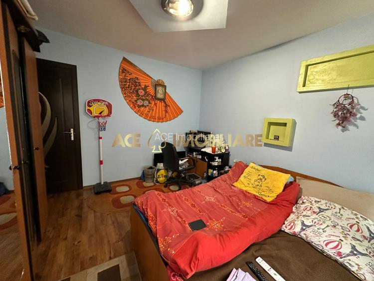 2 Camere de Vanzare | Eroii Revolutiei | Metrou | Bloc Anvelopat - 4