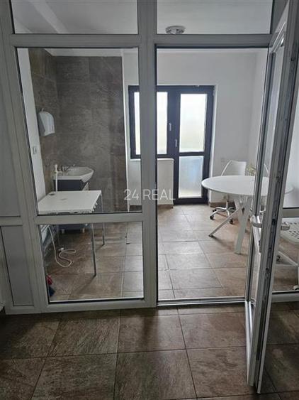 Inchiriere spatiu clinica langa metrou Aurel Vlaicu - 280 mp - 5