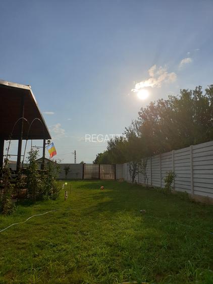 Casa de vanzare - constructie din lemn pe structura de beton - 7