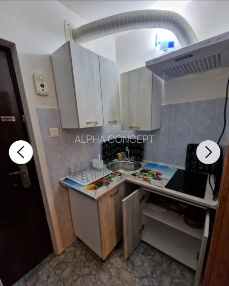 Billa-garsoniera,etaj 1, mobilata și utilata.  270eur - 6