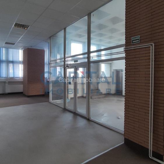 Comision 0%! Spatiu comercial de inchiriat 1500mp, Piata Mihai Viteazu - 6