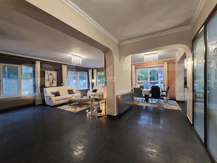 Vile  cu piscina exclusivista de vanzare in zona  Grand Hotel Italia - 5