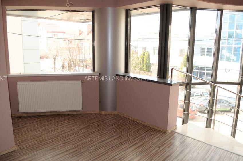 Spatiu comercial central stradal pretabil clinica medicala - 4