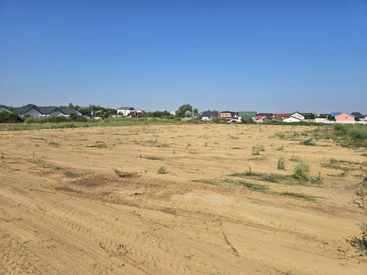 Loturi teren 400 mp, toate utilitatile , asfalt, iluminat stradal