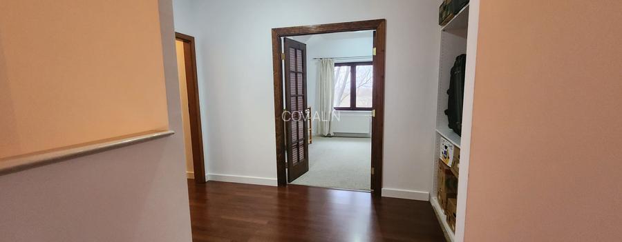 Casa in STUPINI, P+M, constructie 2008, 5 camere, 348 mp utili, teren 1000 mp, - 18