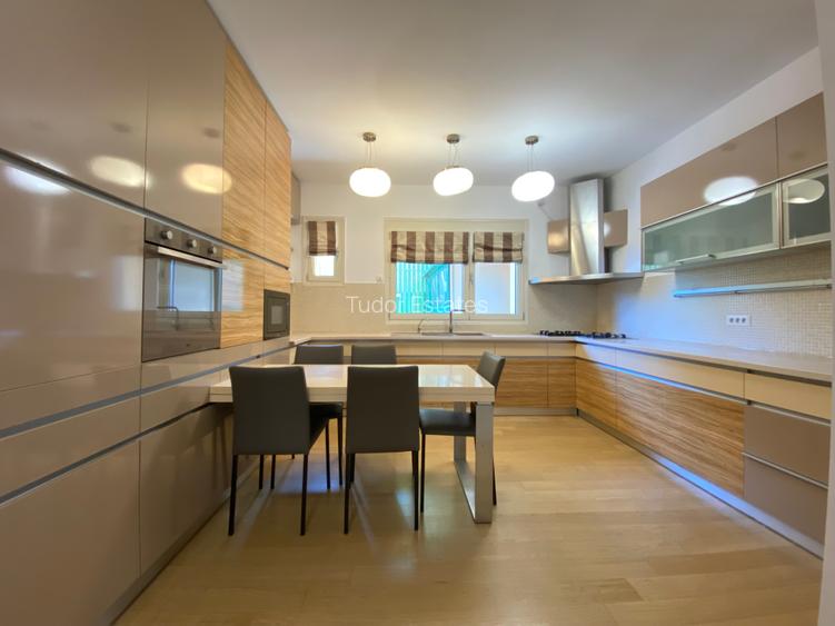 Lovely fully furnished villa with elevator in gated community - 6