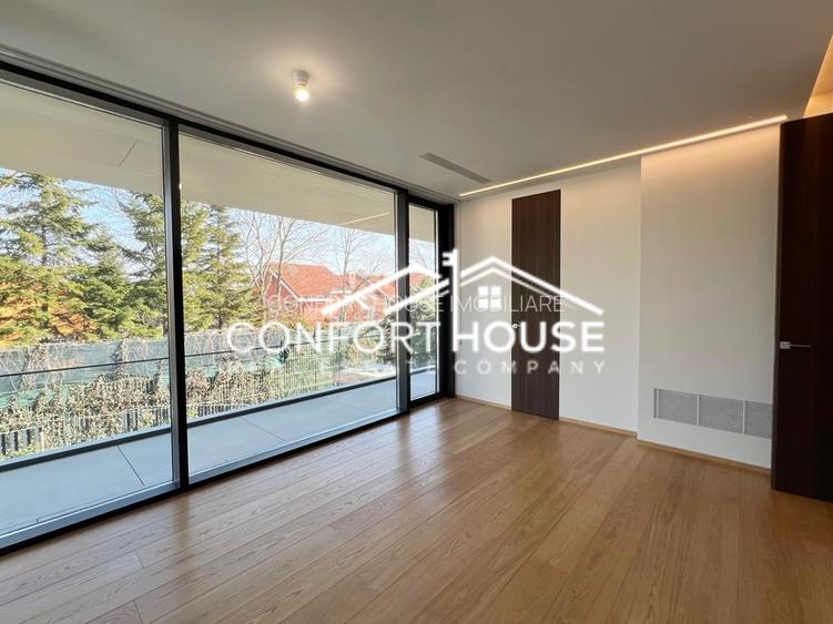 Vila cu arhitectura moderna, sistem Smart Home, piscina, IANCU NICOLAE - 37