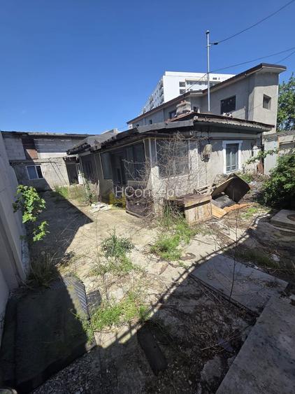 Teren cu Casa demolabila Gaz Curent Canalizare zona Titan Auchan - 4