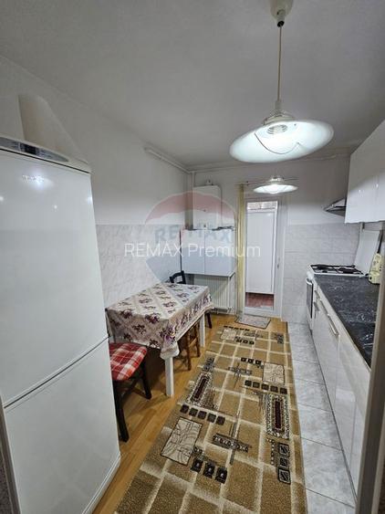 Apartament cu 2 camere semidecomandat de închiriat în zona Manastur - 6