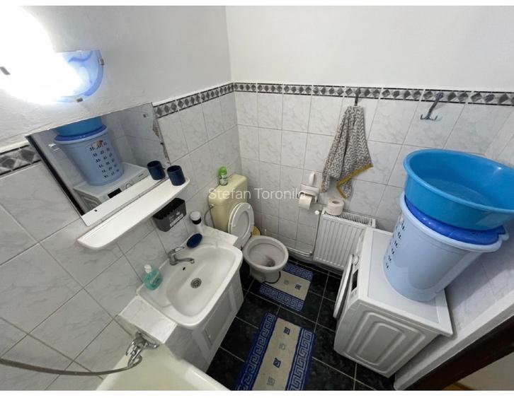 Apartament 2 camere decomandat – Bacau, Mioriței, etaj 4 cu șarpantă - 9
