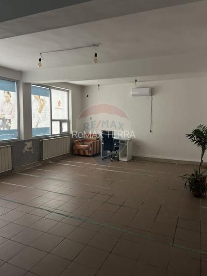 Spațiu comercial de 80mp de închiriat în zona Vasile Alecsandri - 9