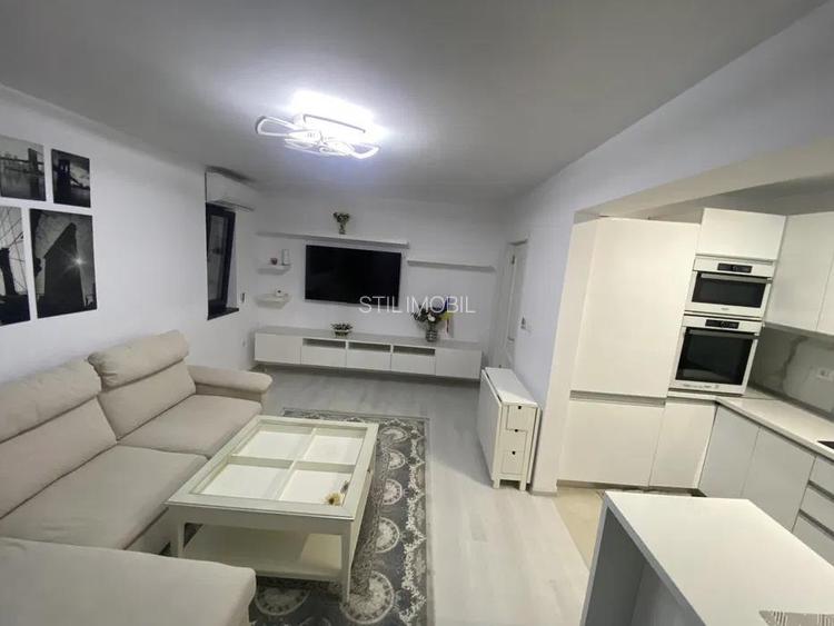 Apartament 2 camere Baza 3 -- 550 euro - 2