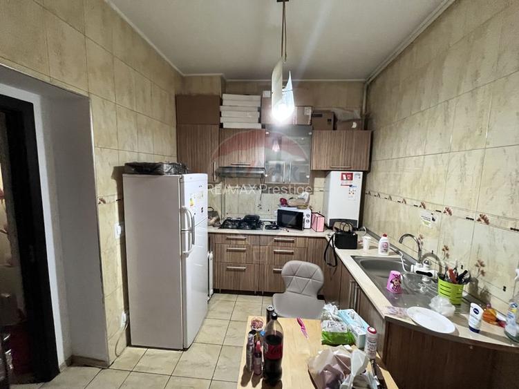 Vila de închiriat 6 camere Piata Victoriei - 17