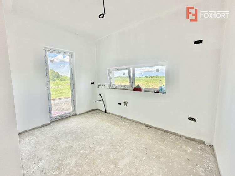 Duplex cu 3 camere si 2 bai - 76 mp utili - Bucovat - 5