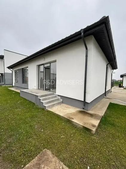 Casa De Vanzare 4 Camere | Finalizata | Curte Parcarea | Bariera - 5