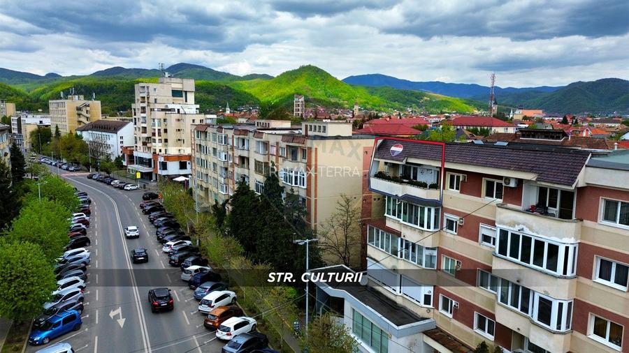 ULTRACENTRAL  DE VANZARE Apartament cu 3 camere - 17