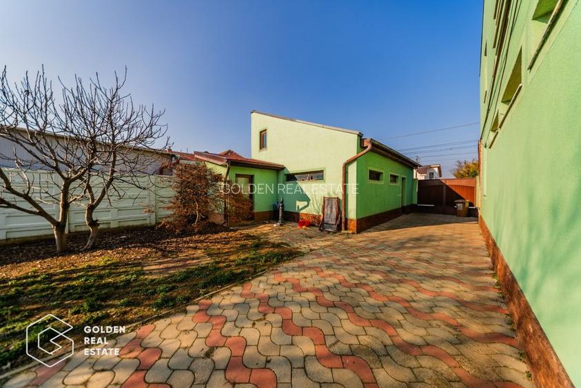 Vila spatioasa cu cinci dormitoare și teren generos de 1440 m in Aradul Nou - 33