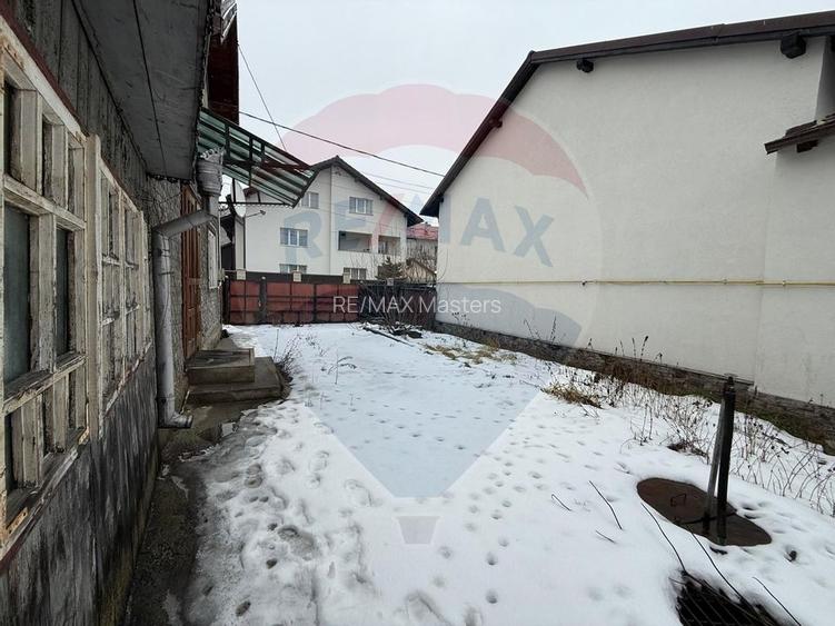 Casă cu Teren de Vânzare în Gura Humorului – strada Pajiștei - 10