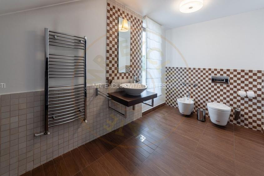 Resedinta exclusivista -Pitesti zona Gavana-smart home/spa! - 13