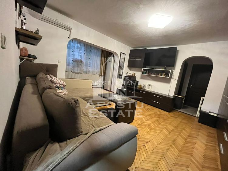 Apartament cu 2 camere, confort 1, centrala proprie, zona Soarelui - 2