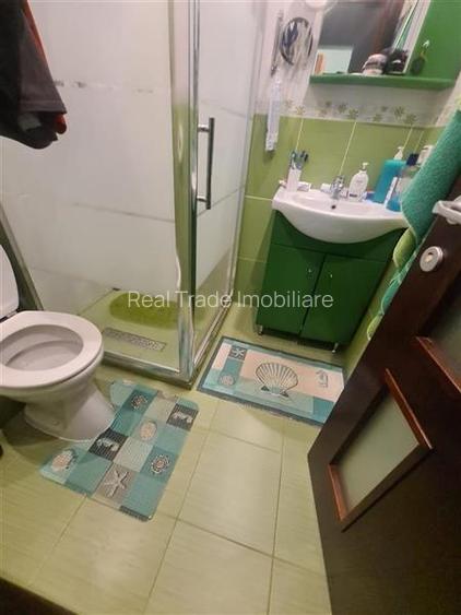 Apartament 4 camere decomandat, etaj intermediar Racadau - 11