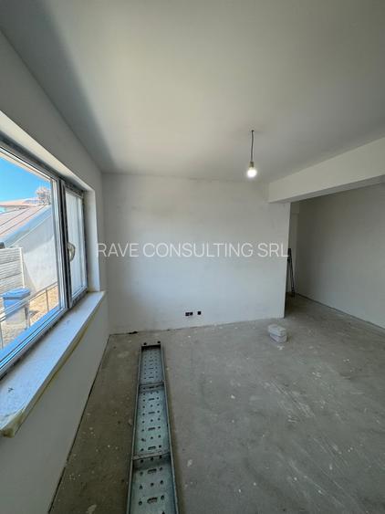 Apartament 3 camere decomandat nou/ metrou 1 Mai - 12