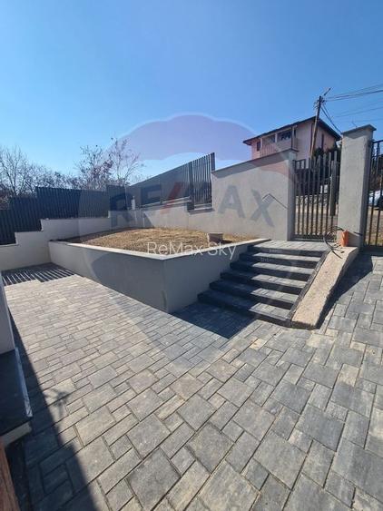 Vând Casă, in Borhanci - 4