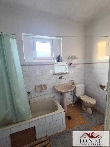 Vanzare casa in Craciunelu de Jos 1700 mp teren - 8