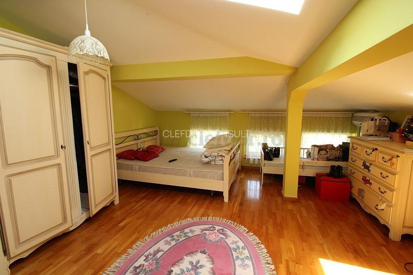 Vila Individuala cu Piscina- Pretabila pentru GRADINITA - 20