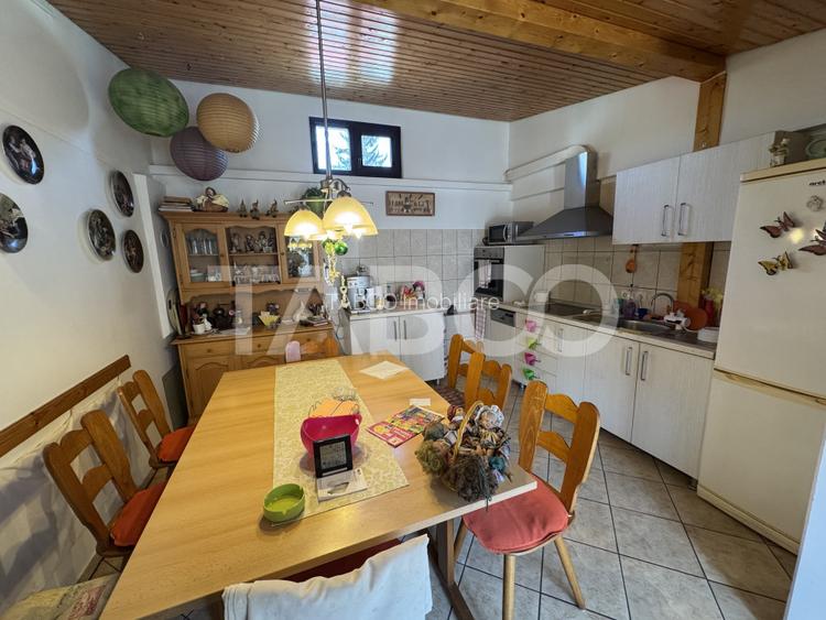 Casa individuala + apartament 2 fronturi teren 584 mp Turnisor Sibiu - 20