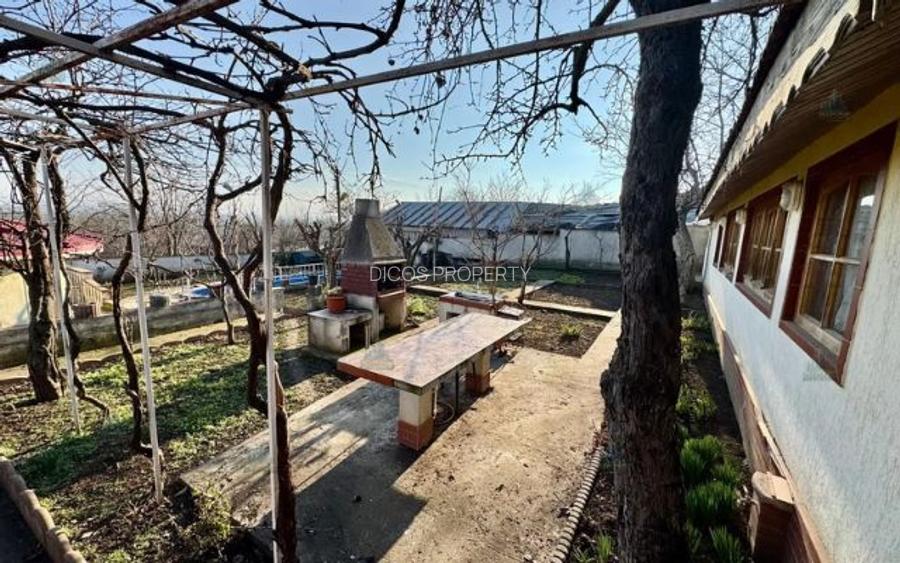 Proprietate de vânzare în Frătești, zona Biserica - 9