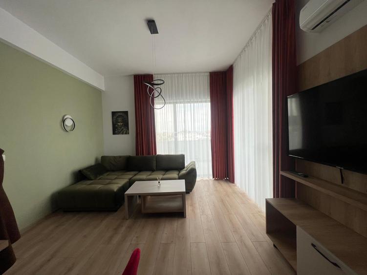 De inchiriat- Apartament nou - 5