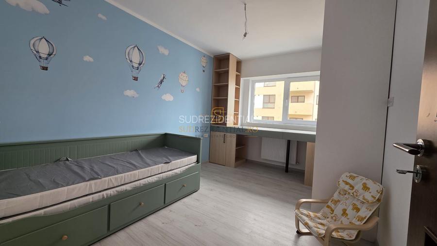 3 camere lux, 6/9, 80 mp, 2024, aproape de metrou Aparatori, Sector 4 - 10