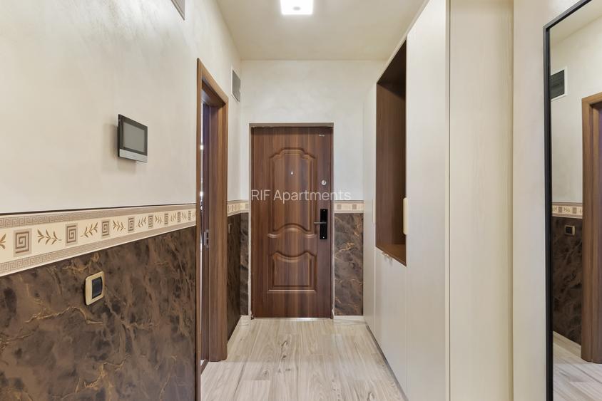 Eleganta si rafinament, 2 camere  93 mp cu 2 bai Premium Lux langa Mall Coresi - 11