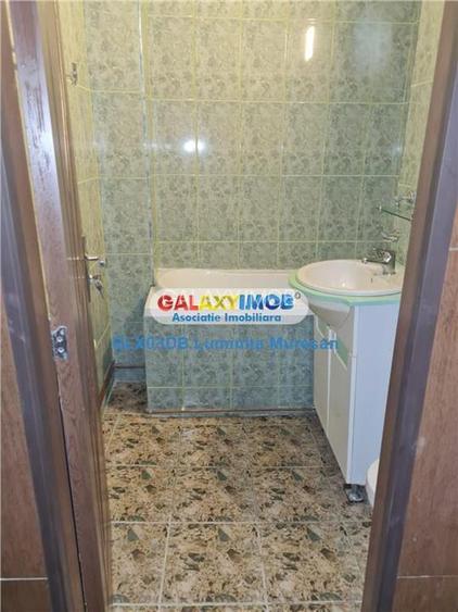 Vanzare apartament 2 camere semidecomandat Targoviste Micro 9 - 5