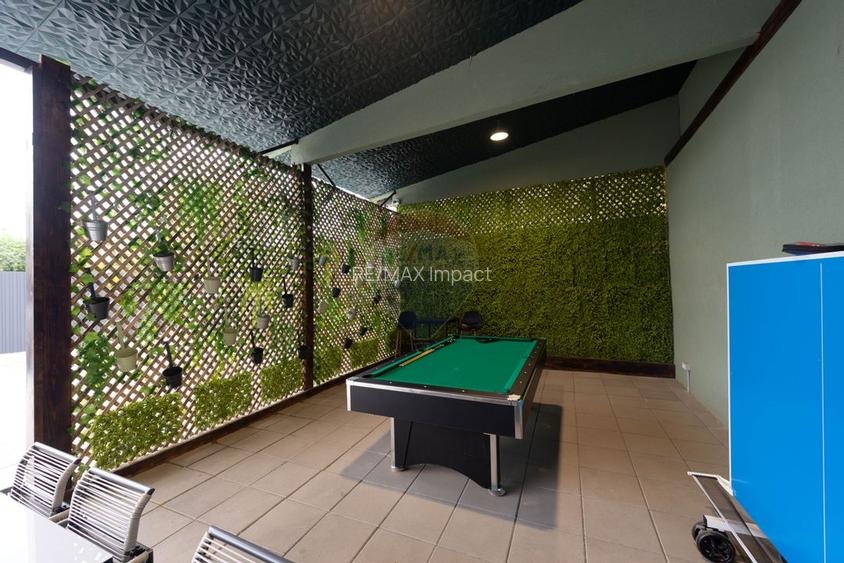 Hala cu curte de inchiriat- sector 1 - 13