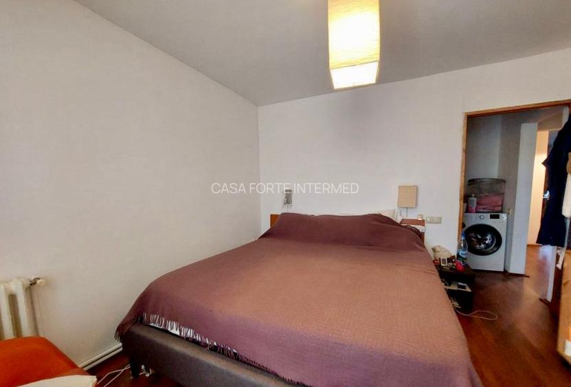 Apartament 4 camere, Faleza Nord  Unirii - 160.000 EUR - 5