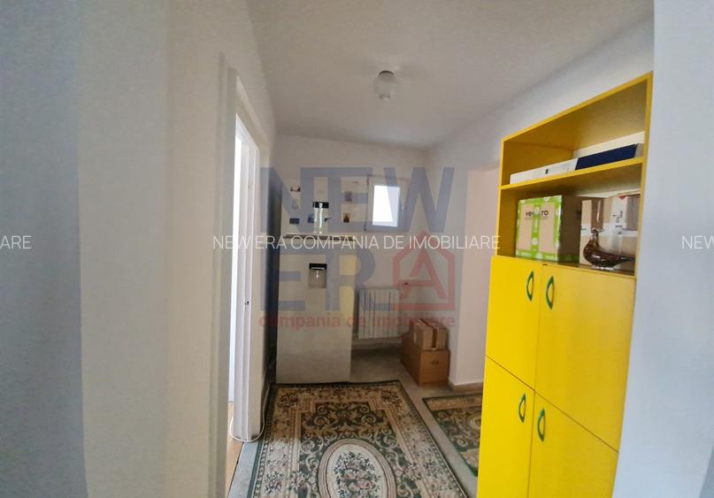 Apartament 4 Camere de Vanzare in Pajura - 11