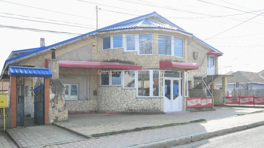 Ovidiu–Centru–Spatiu 565mp util-Teren 411mp pe colt - 2