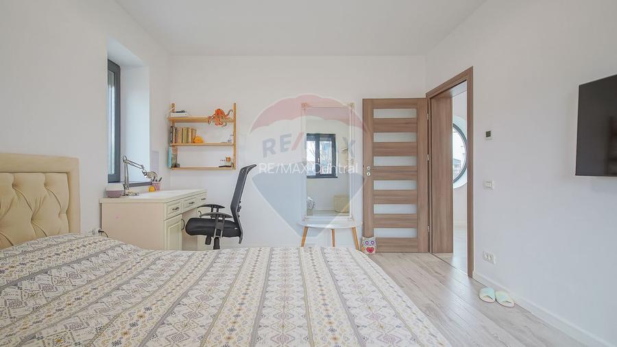 Casă modernă cu 2 dormitoare, teren 265 mp in Bartolomeu - 8