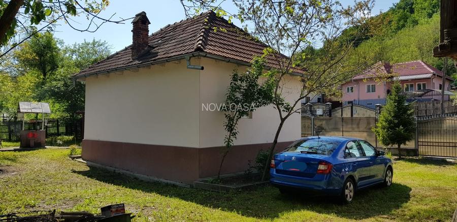 Casă cu 1,6 Hectare de Teren lângă Mănăstirea Govora - 3