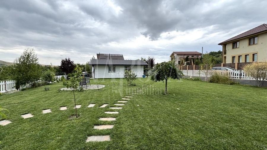 Casa o camera de vanzare in Chinteni - 5