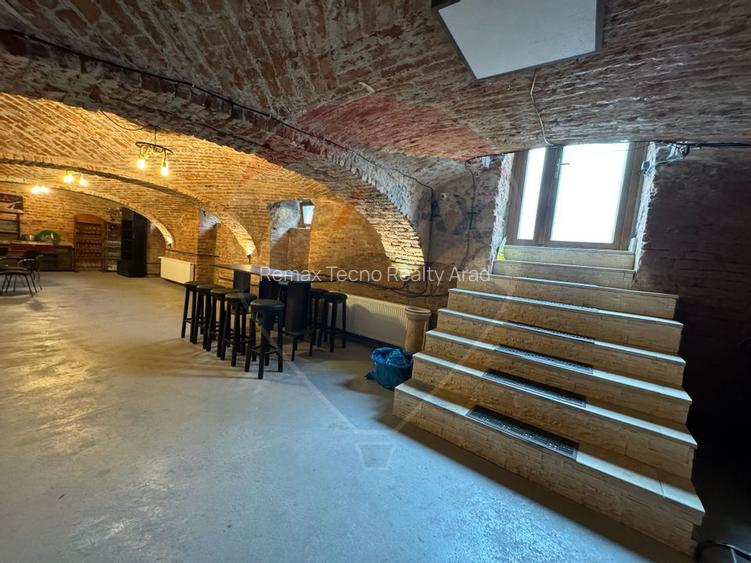 Spațiu de vanzare S.C.229 mp -zona centrala - 8