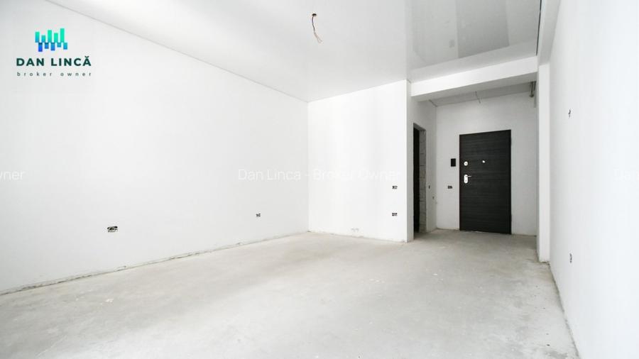 Garsoniera 31,50mp in Building Stefan Resort prima linie la mare - 11