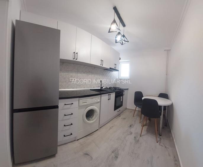 Far- apartament 2 camere decomandat circular finisat modern - 9