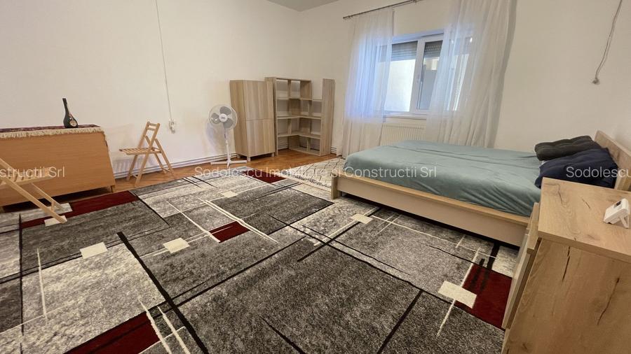 Casa cu teren frumos si garaj zona Mehala - 2