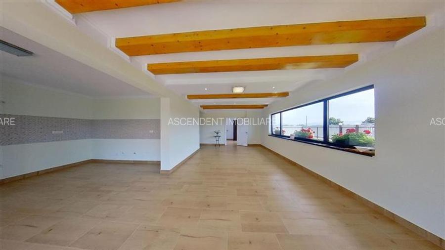 In stil mediteranean, curte proprie, 4 camere, terasa, pod mansardabil, Harman, - 38